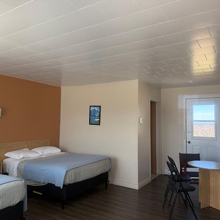 Hotel Le Campagnard Matane Zewnętrze zdjęcie