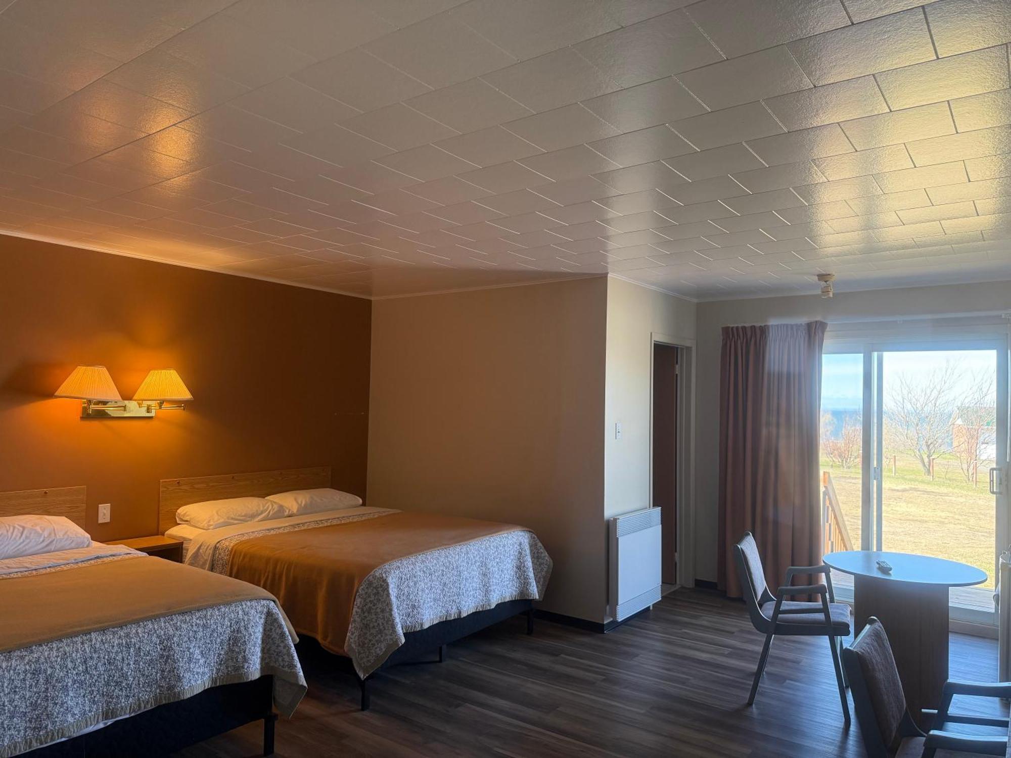 Hotel Le Campagnard Matane Zewnętrze zdjęcie